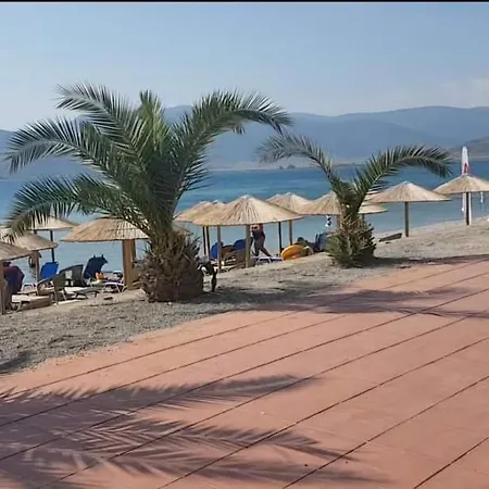 Paralio Place * Parálion Ástros