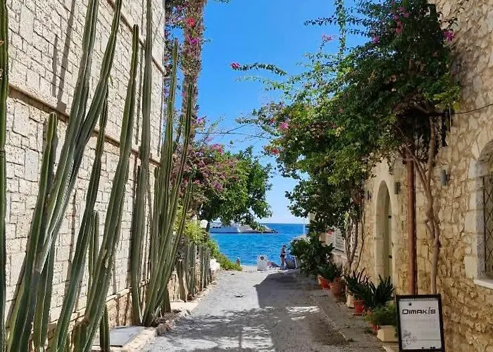 Paralio Place Апартаменты